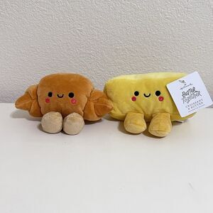 Hallmark Better Together Croissant and Butter Magnetic Plush Pair Set w/ TAG
